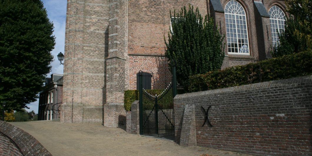 begraafplaats Hoornaar voorzijde